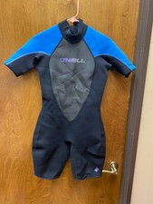 unisex "O'Neil" short wetsuit black/blue. Size 12. Previous owned