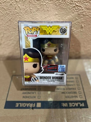 NYCC 2025 FUNKO POP EXCLUSIVE DC WONDER WOMAN LE500 CONVENTION STICKER