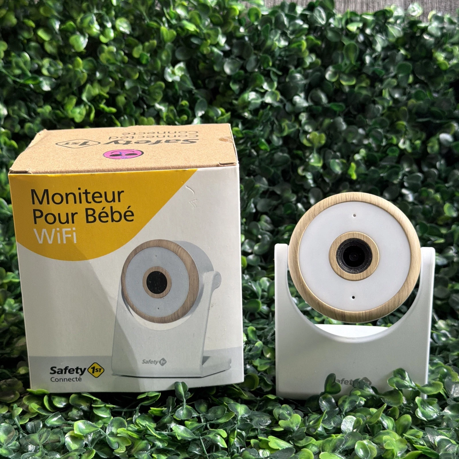 Safety 1st MO173 Wi-Fi Baby Monitor 1080p HD Natural/White App Supported