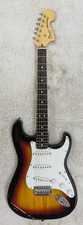 Squier by Fender Vintage Modified Surf Stratocaster, Rosewood board, Sunburst