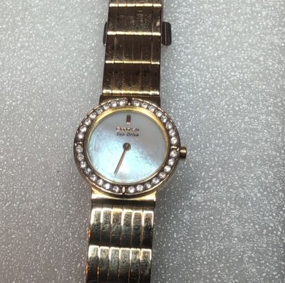 Citizen Eco-Drive Gold Quartz Wristwatch Mother of Pearl Dial Bracelet Band