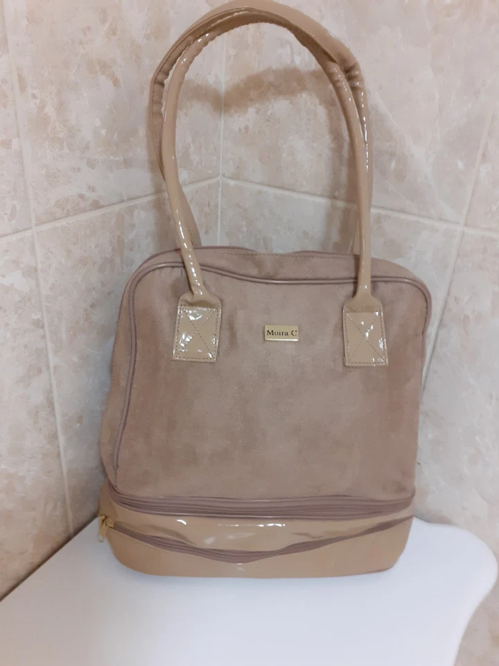 NEW MOIRA C HANDBAG SET. FAUX SUEDE  NEUTRAL COLOUR.MAIN BAG & CROSSBODY BAG. - Image 2 of 4