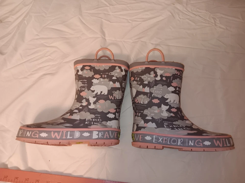 Botas de nieve de goma Western Chief para niñas forradas de piel sintética talla 3 estilo explorador gris Foto 2 de 4