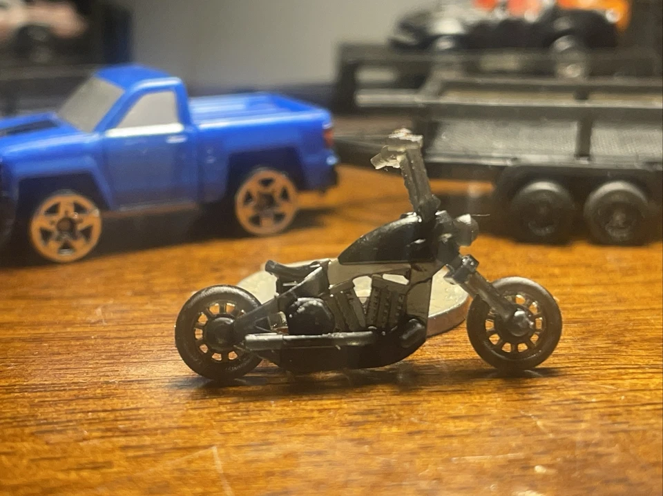 MicroMachines Scaled Harley Bike Style B Other Vehicles NOT Included Not 🎨 - Image 3 of 3
