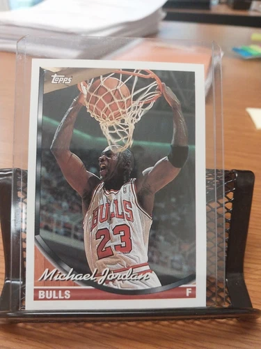 1993 Topps Michael Jordan #23 Birthday Error Card Misprint HOF