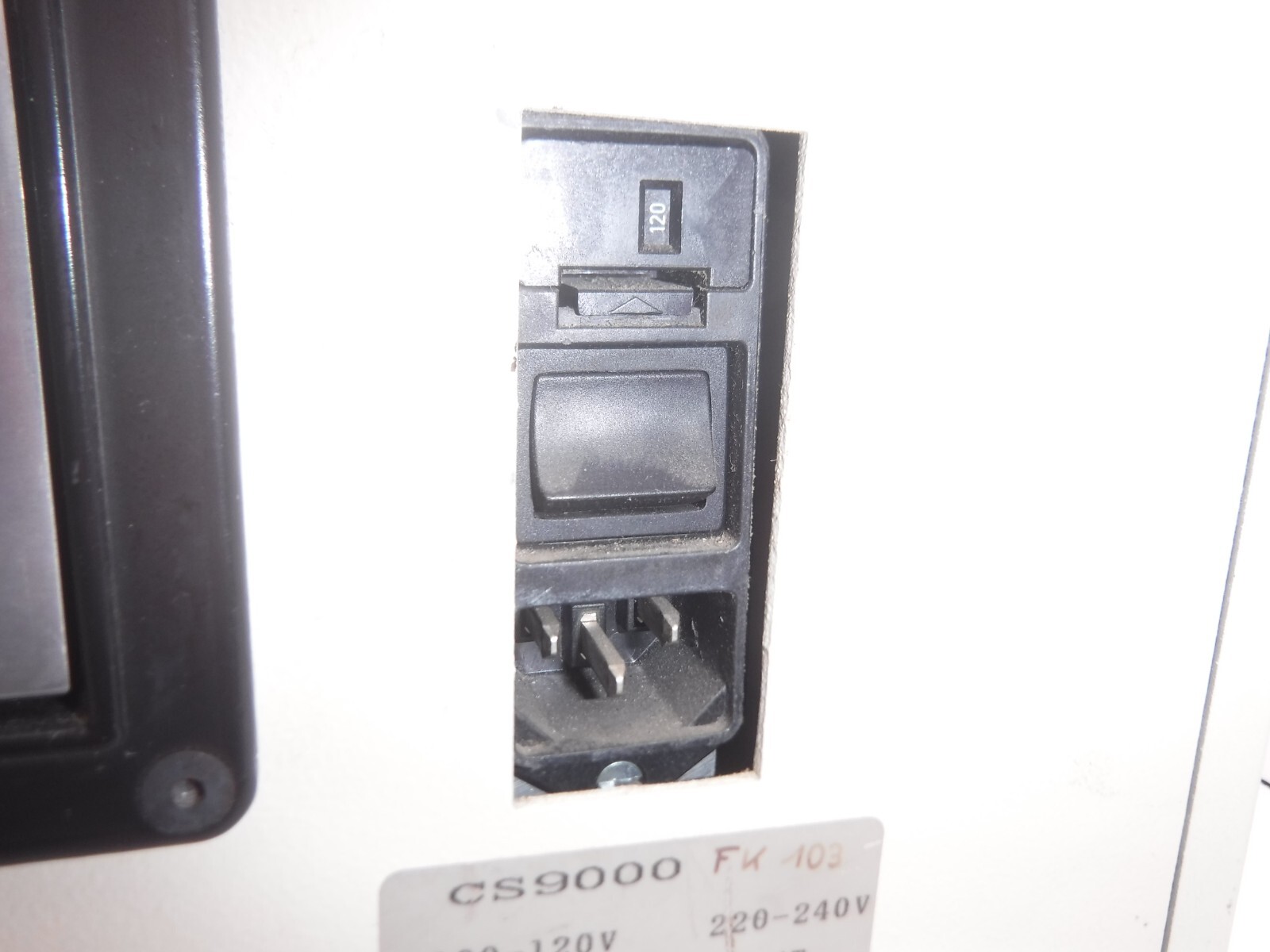 Schleuniger CS9000 100-120V / 220-240V