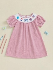 NEW 4th of July Girls Patriotic Smocked Seersucker Short Sleeve Dress