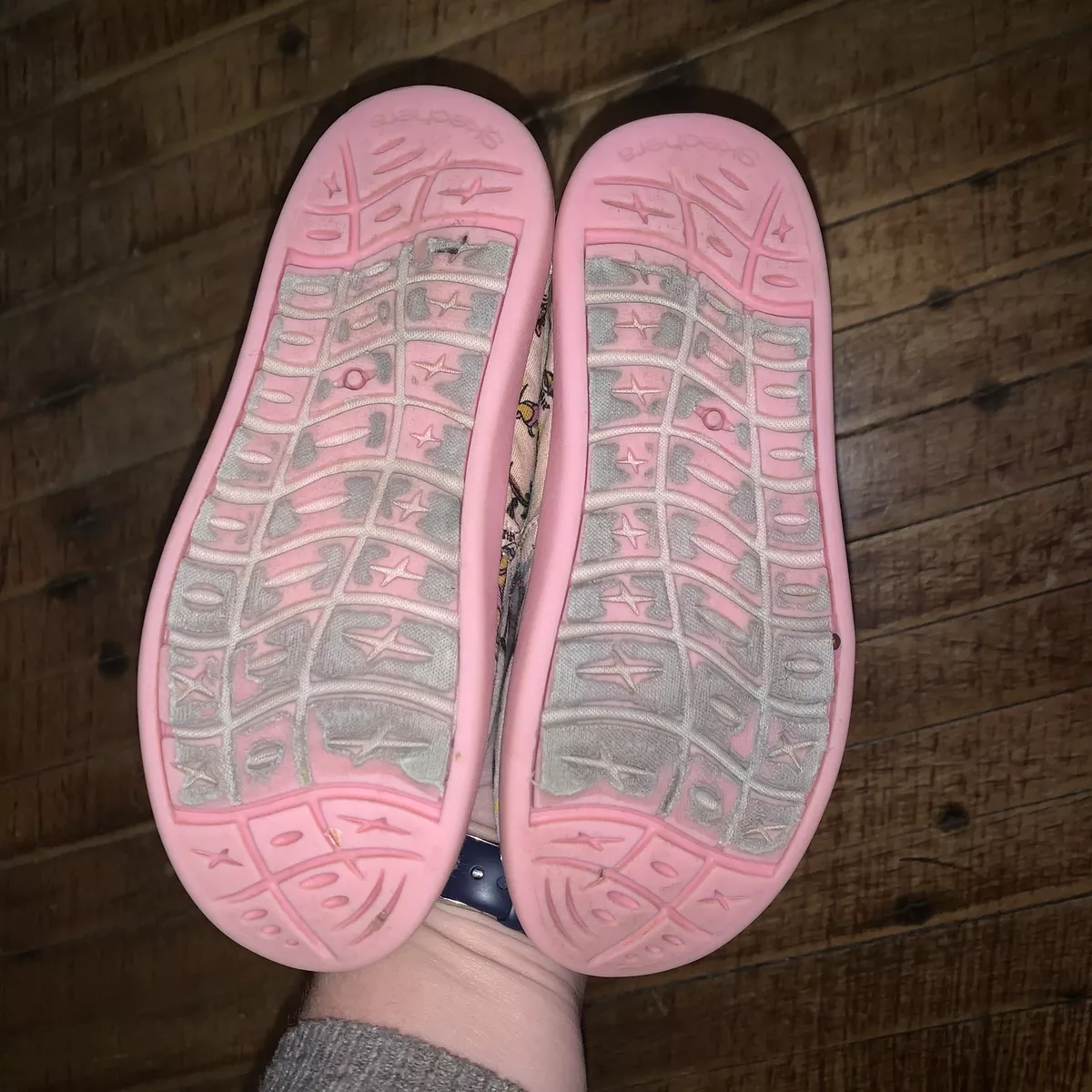 Sketchers Bobs punk dogs ar the beach scene slip on kids 11 shoes