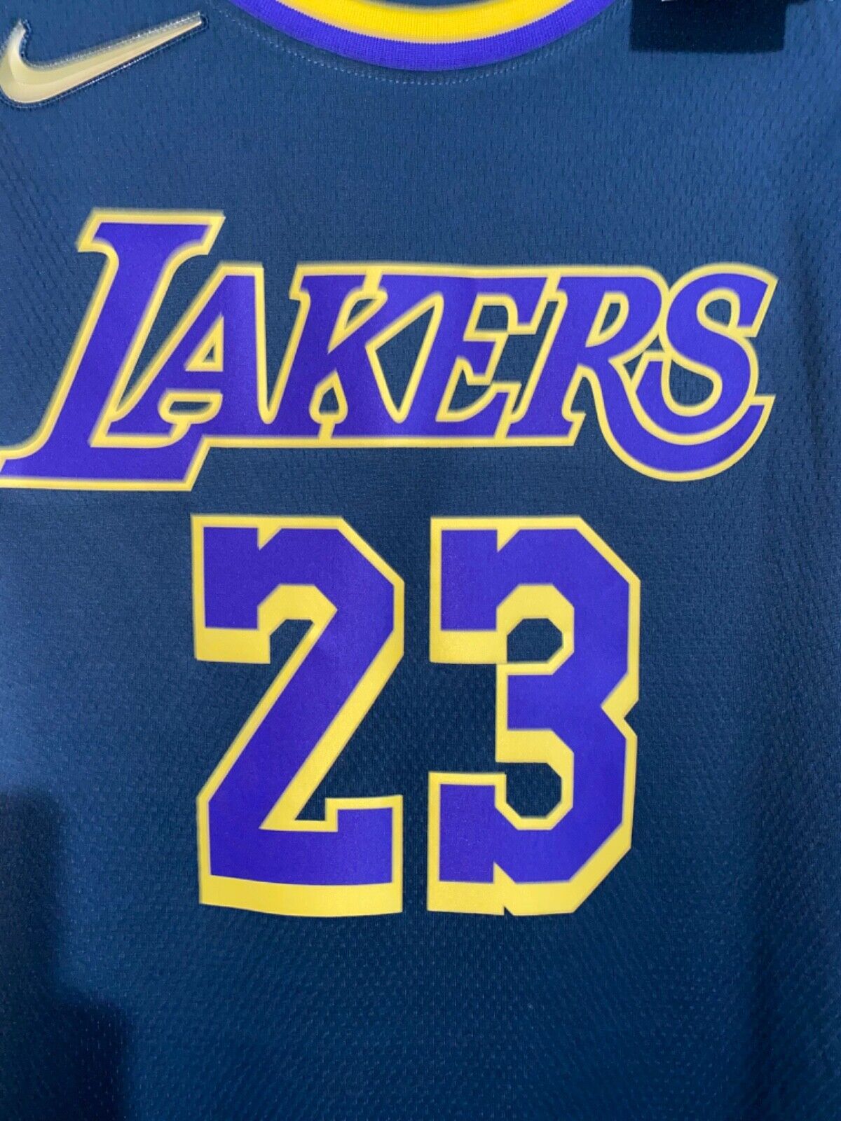 LeBron James Los Angeles Lakers Nike Select Series Swingman Jersey– JerseyConnect