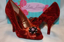 NEW! NIB! POETIC LICENSE Grape Crushed Velvet DAZZLING DAY Bow Pumps $129