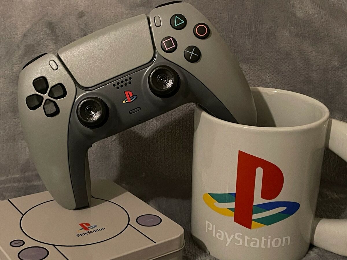 Retro PlayStation 1 Inspired PS5 Controller Skin