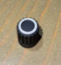 073-00888-0005 Bendix King Knob Knurled