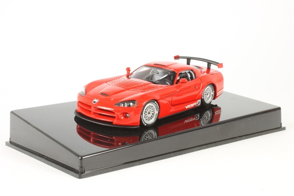 Autoart 60420 Dodge Viper Competition Coupe - for sale online | eBay