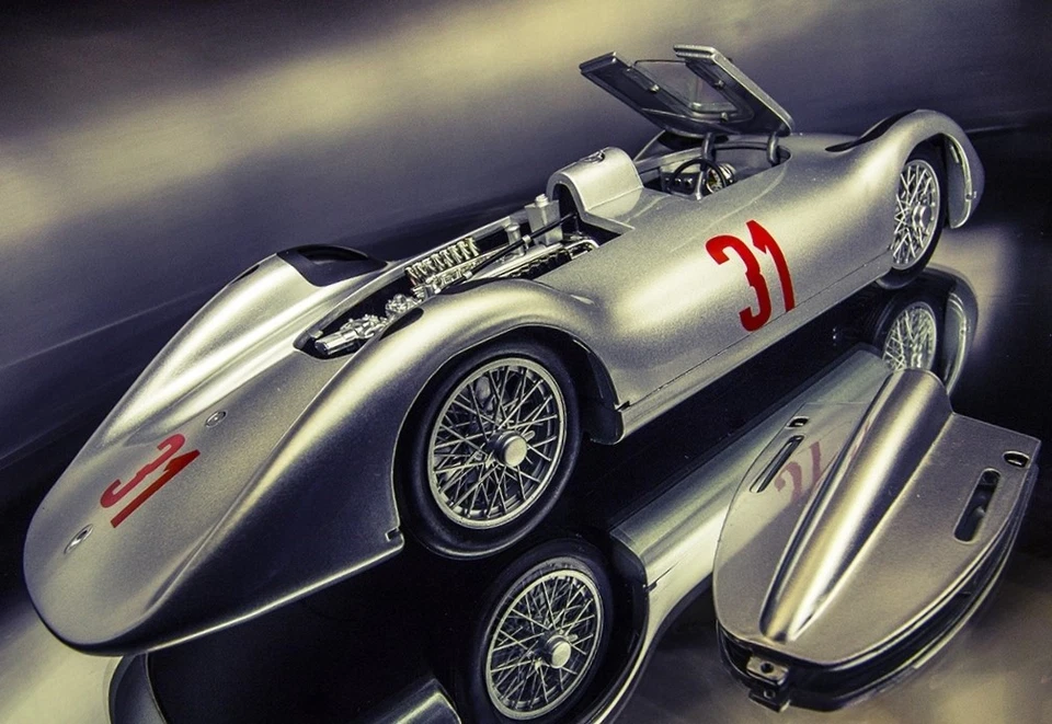 Grand Prix Race Car 1 18 Vintage 24Racing Racer12Custom Built Metal Body Model - Image 2 of 4