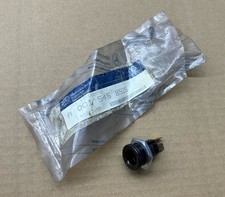 ORIGINAL Mercedes W460 W461 G-Klasse Kontaktfeder Steckdose 0015458526 NOS ORIGINAL Mercedes W460 W461 G-Klasse Kontaktfeder Steckdose 0015458526 NOS
