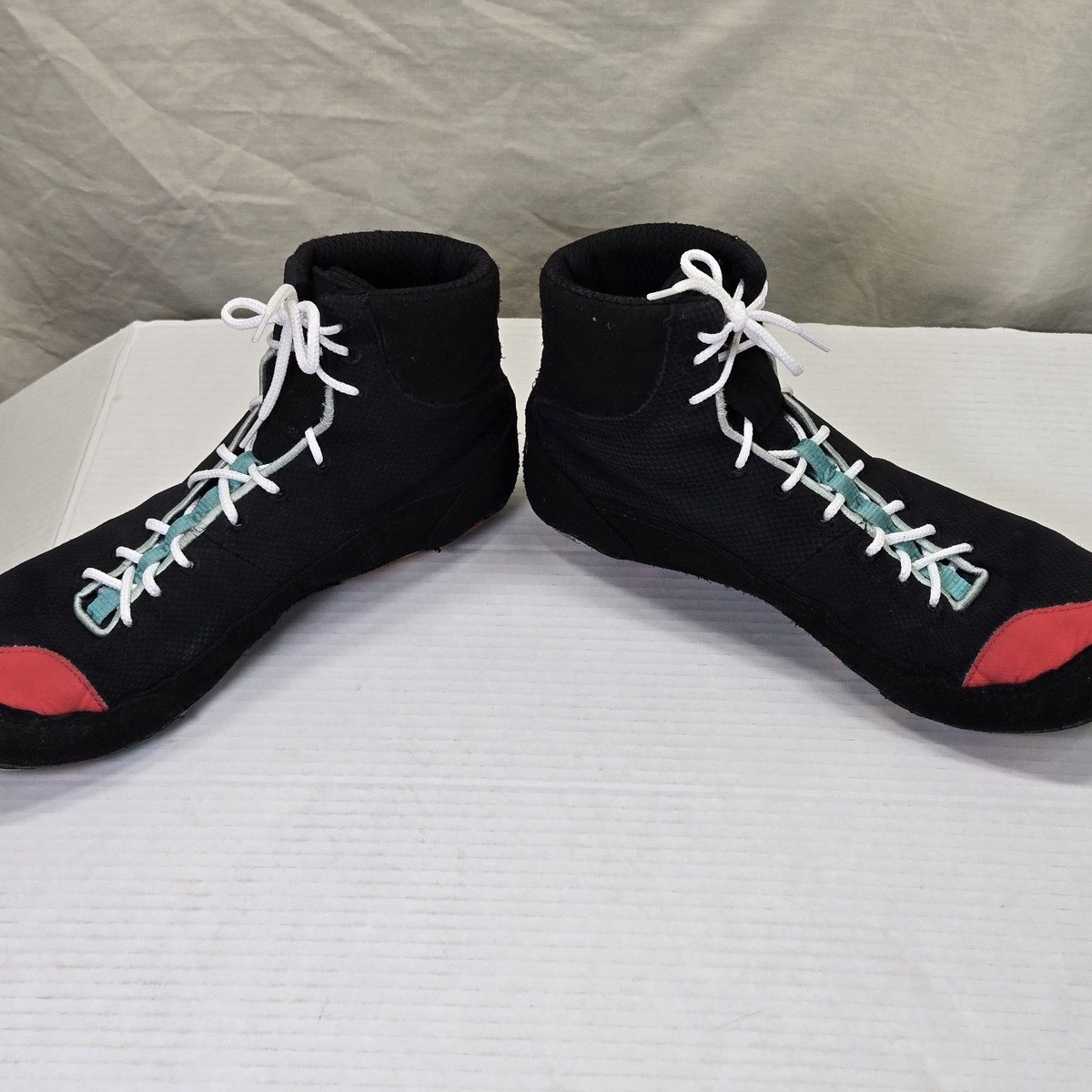 Rudis Colt 2.0 Wrestling Shoes Mens Size 11.5 Black Boxing MMA Combat CLT-0017 RUDIS Colt 2.0 Adult Wrestling MMA Athletic Shoes Black Red  main image 3