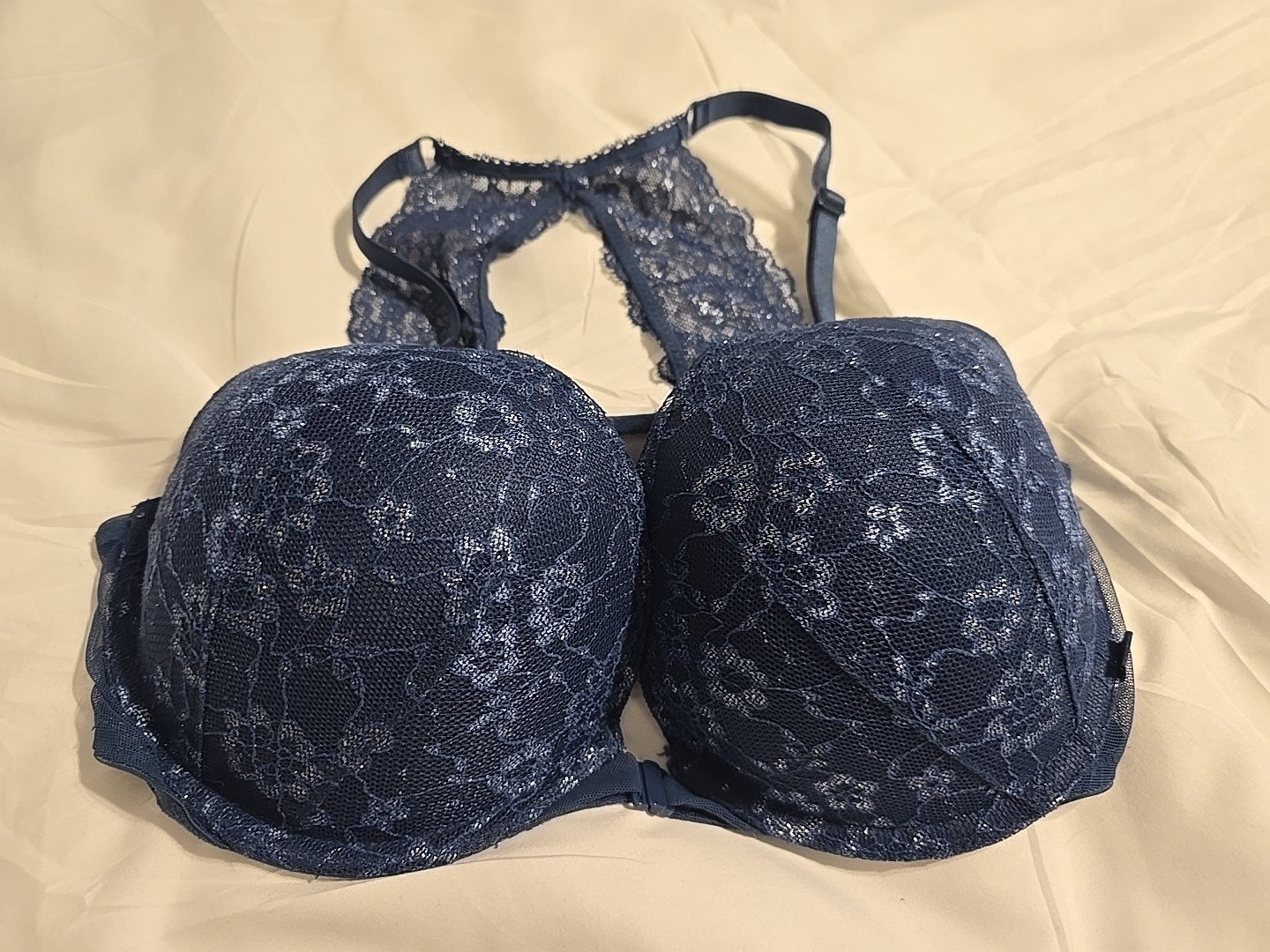 Victoria's Secret Bra 36D - Pushup