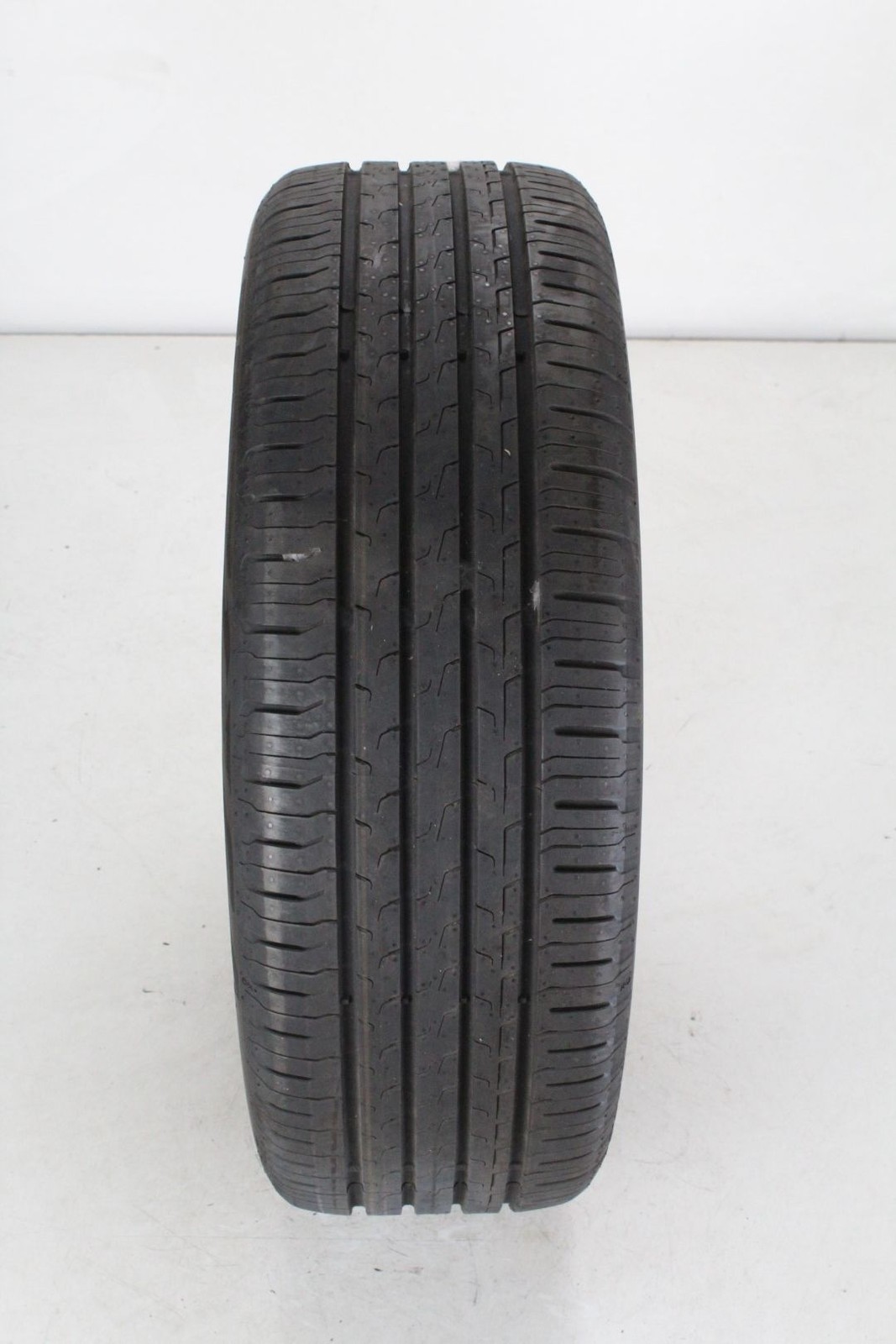 Continental Eco Contact 6 + ContiSeal 215/50 R19 93T Summer Tire 6 mm