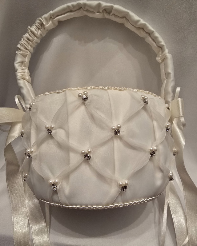 Official Disney Fairytale Wedding Satin Flower Girl Basket 