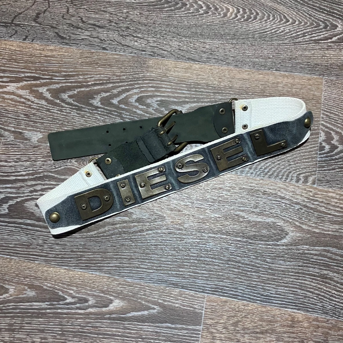 Diesel Canvas Leather Belt Khaki Size: 80 Vintage Diesel Khaki Canvas Adj Size Belt MultiLogo Clasp  main image 3