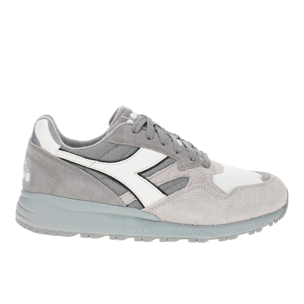 diadora N902 Hairy Suede Lace Up  Mens Grey Sneakers Casual Shoes 179800-C0096