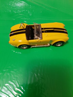 1/32 Kinsmart 1965 Shelby Cobra 427 SC pullback car VGT collectable Christmas