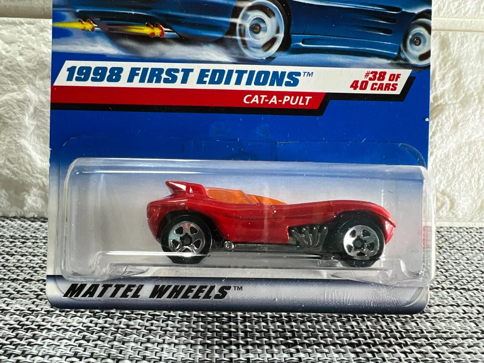 Hot Wheels 1998 First Editions #38 of 40 Cars Cat-A-Pult Collector #681 Red - Image 2 of 4