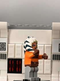 LEGO Star Wars Minifigure sw0192 Ahsoka Tano Tube Top and belt from 8098