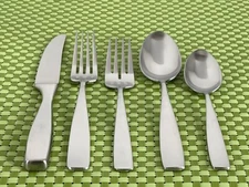 Yamazaki BOLO Stainless Satin NEW Flatware SMART CHOICE E4N