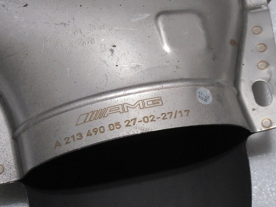 Punta silenciador escape trasero izquierdo mercedes-benz w213 e43 amg 2017 2018 2019 fabricante de equipos originales Foto 4 de 4