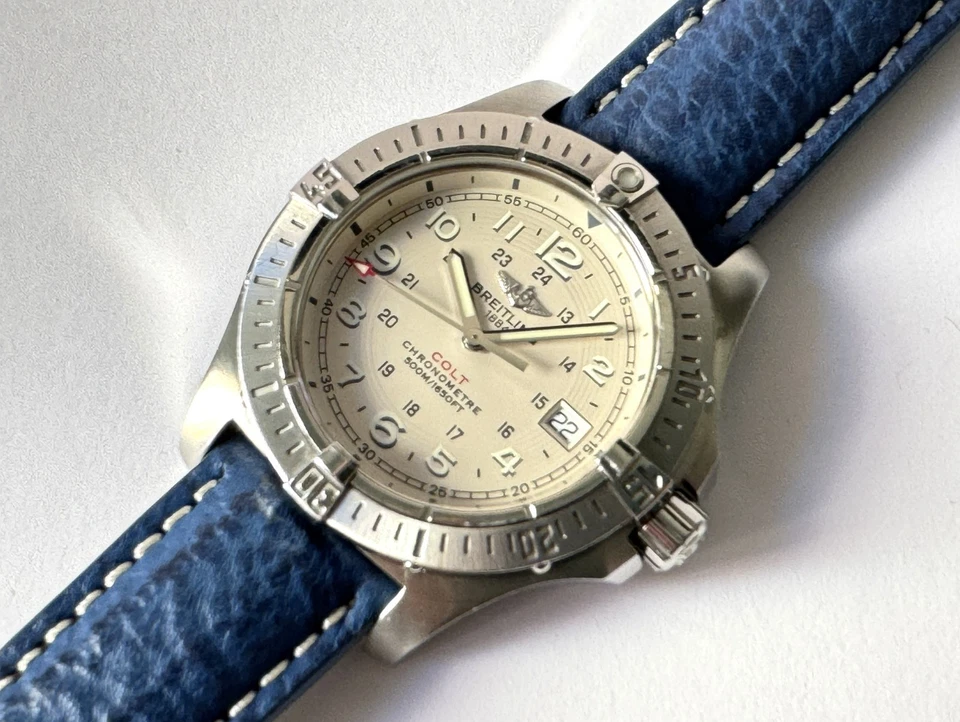 BREITLING COLT CHRONOMETRE QUARTZ  REF A74380, 41MM, SWISS MADE - Imagen 3 de 4