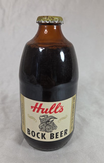 Vtg. Hull's Bock Beer Bottle New Haven Ct.