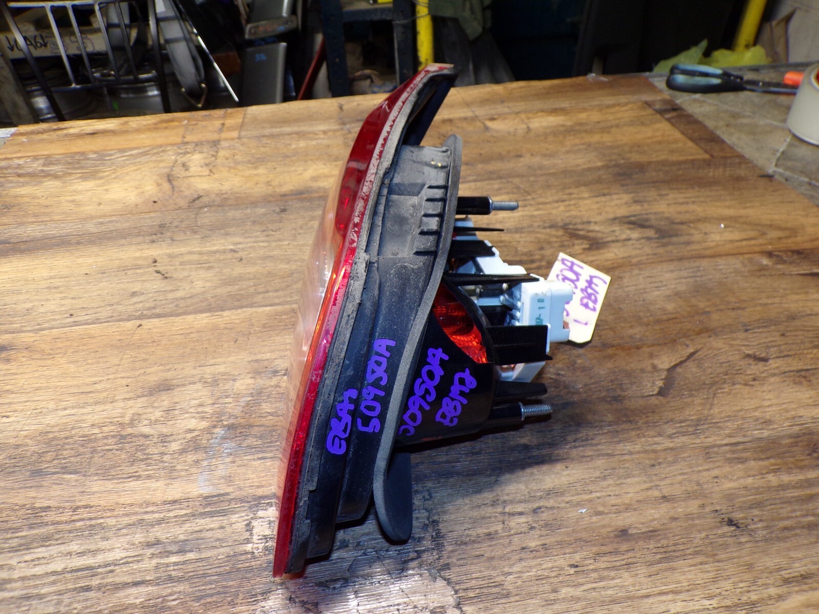 20092012 VOLKSWAGEN CC TRUNK MOUNTED LEFT/ DRIVER SIDE REAR TAIL LIGHT LAMP OEM eBay