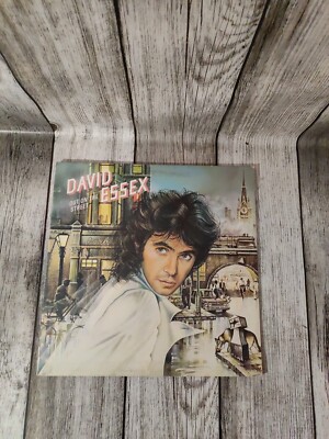 Disc 33T - DAVID ESSEX - Out On The Street