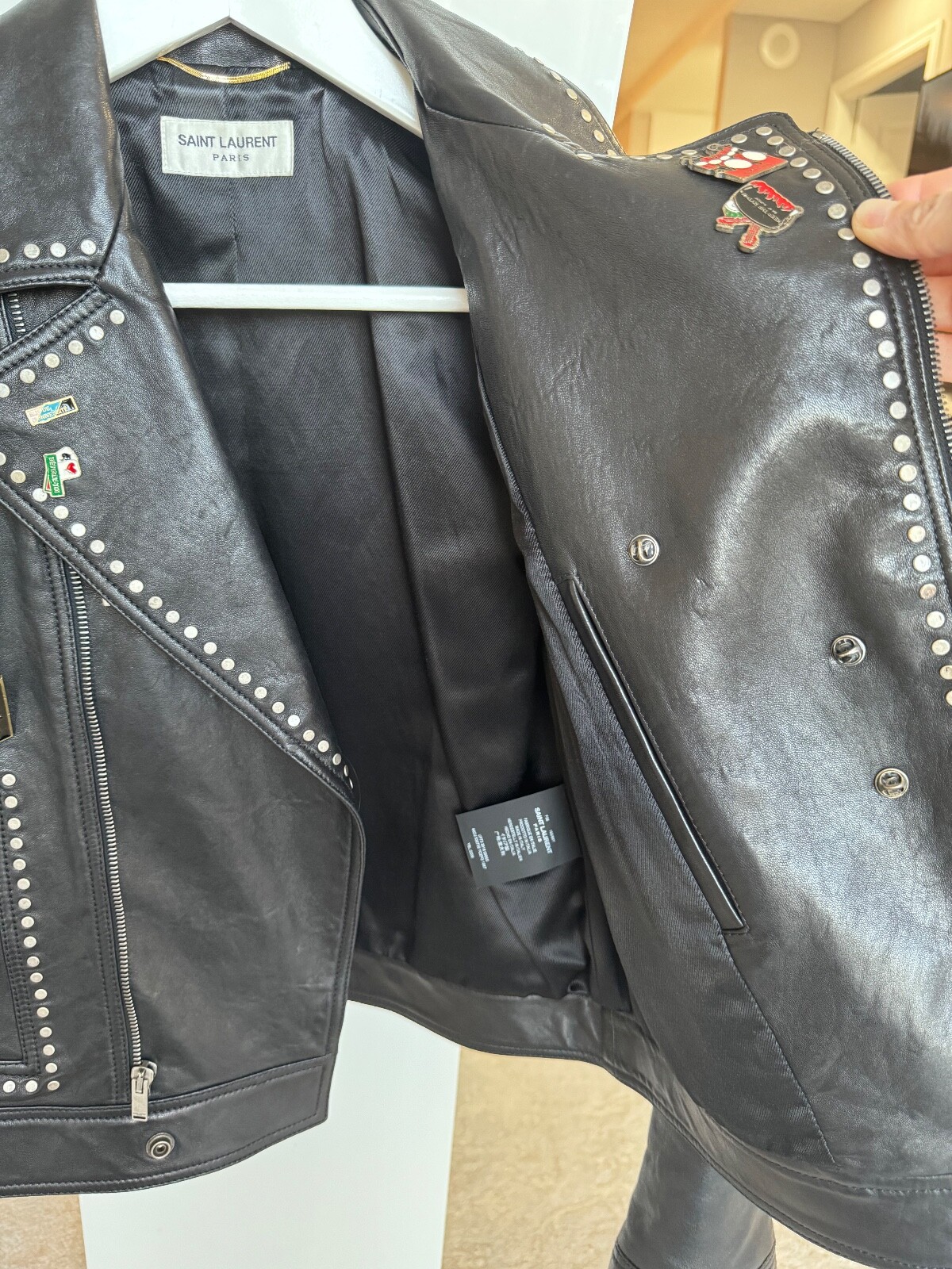 GIACCA DA DONNA NERA SAINT LAURENT IN PELLE TAGLIA 38 MIN. US INtime OTTIMEioni