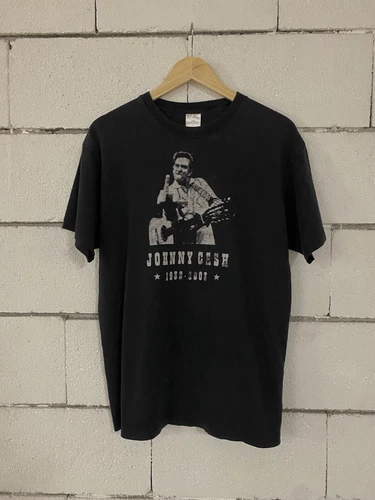 Johnny Cash Memorial T Shirt L 2000s vintage concert t-shirt, vintage, single stitch, B+ condition