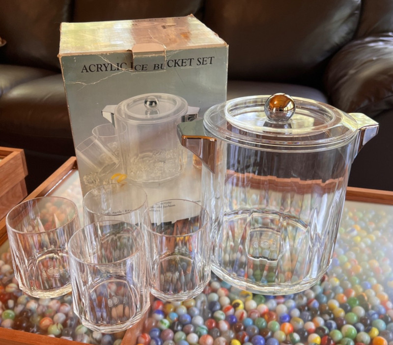 Vintage Acrylic Ice Bucket and 4 Rocks Glass Set Retro Barware