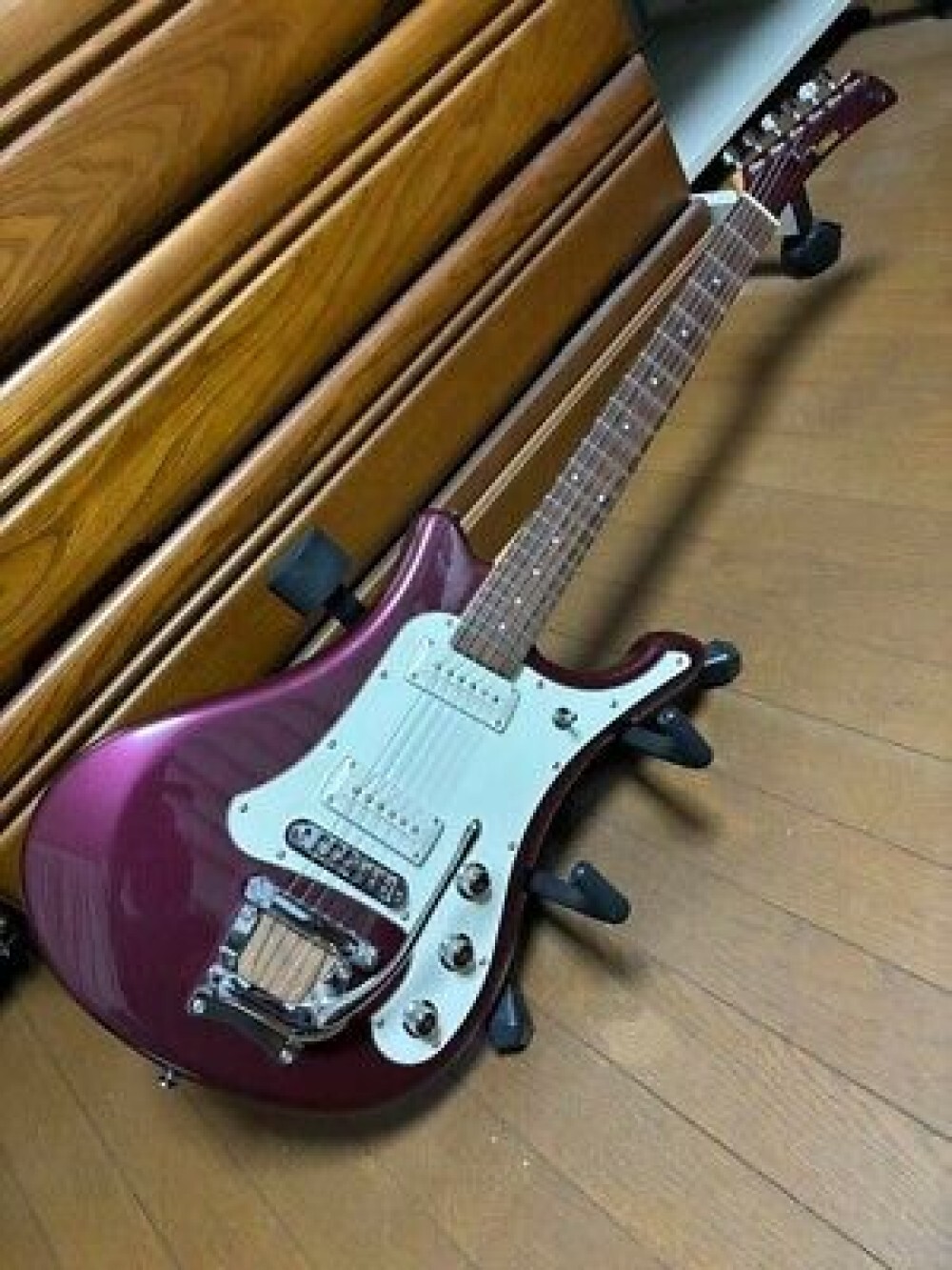 YAMAHA SGV500 Electric Guitar Purple from Japan [Good condition]