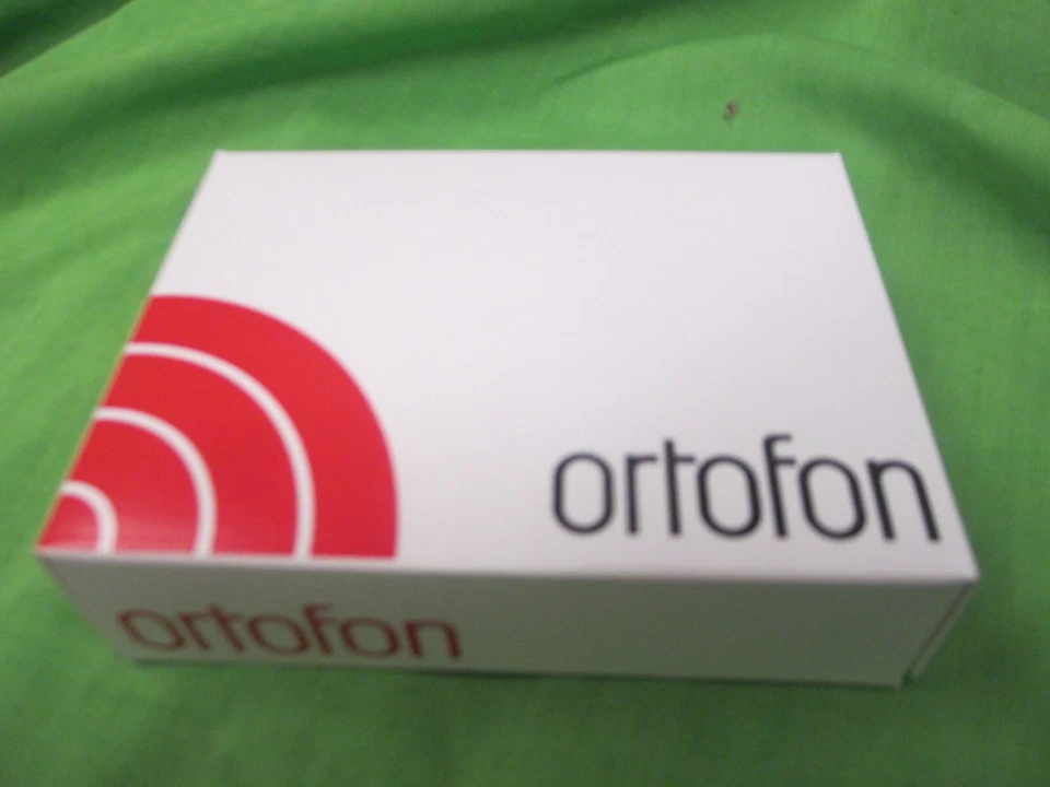 ORTOFON OM 5E CARTUCHO E CANETA STYLUS novo e genuíno COM CAIXA MANUAL ORIGINAL ETC - Imagem 3 de 4