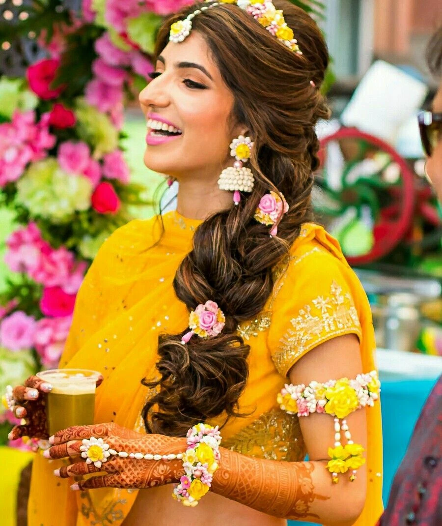 Flower earrings hotsell for haldi