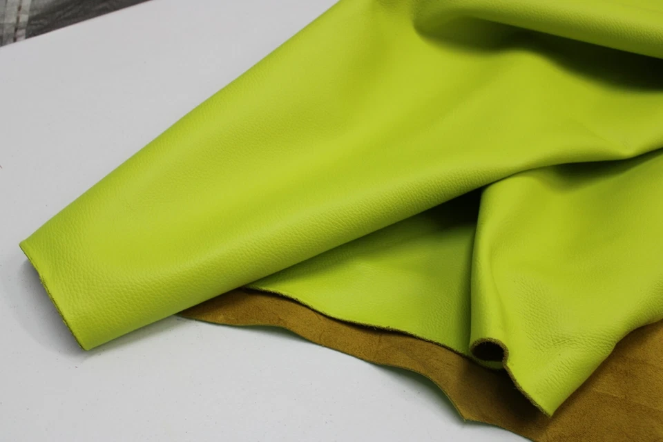  LIME  FLOATER LEATHER  Thickness (mm/oz)1.6 mm - 1.8 mm/ 4 oz - 4.5 oz 18sqft - Image 3 of 4