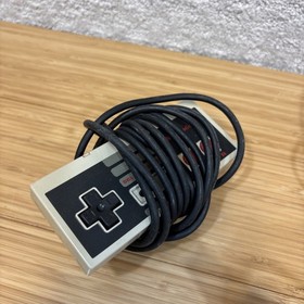Lot Of 2 Original Nintendo NES-004 Controllers Untested And 2 RF switch 003