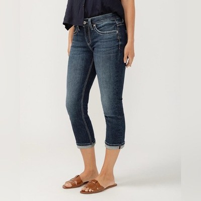 Silver Suki Mid Rise Capri Jeans Dark Wash Women s 29 Stretch denim