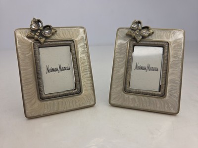2 Jay Strongwater 2'' Tabletop/ Clip On Picture Frame Butterfly Swarovski Crystal