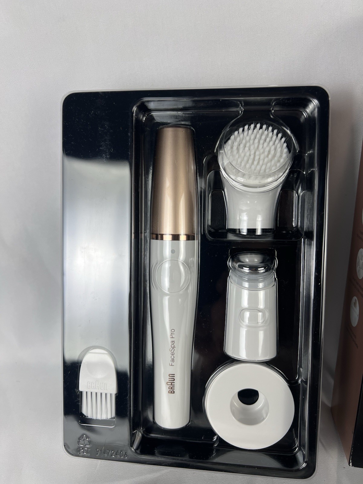 Braun Face Epilator Facespa Pro 911 Facial Hair Removal for Women OPEN BOX NEW