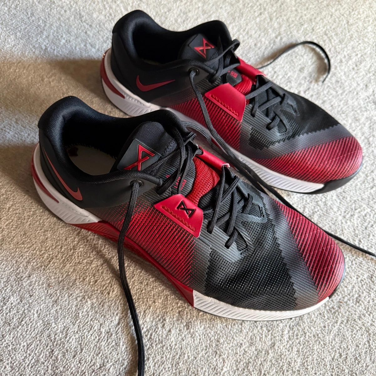 Preços baixos em Nike Metcon 5 + White Black Red | eBay