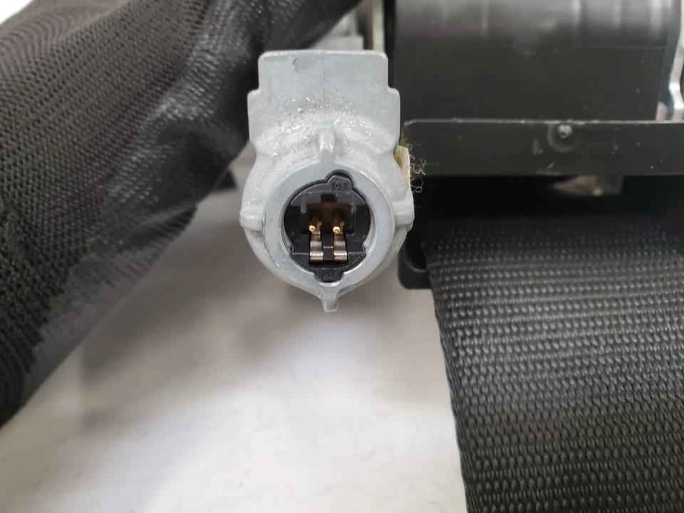 ✅ 14-20 OEM BMW F22 M235 F87 M2 retrator de cinto de segurança dianteiro direito passageiro preto - Imagem 3 de 4