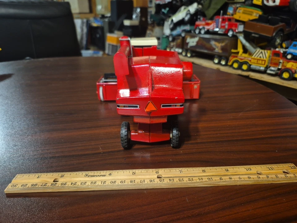 Ertl International Axial Flow Combine - Image 4 of 4