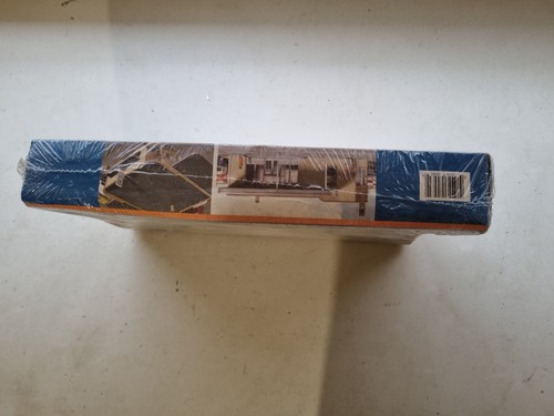 WALTHERS CONERSTONE 933-2934 SILVER SPRING TERMINAL KIT HO SCALE - Picture 2 of 6