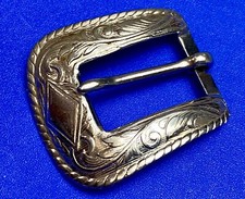 Small Ornate Flower Swirl Ranger Outlined Boarder Vintage Belt Buckle